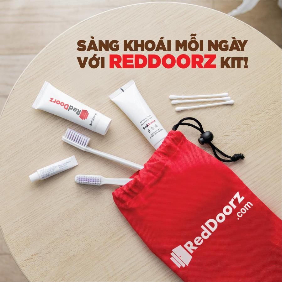 Reddoorz New Sun Khách sạn 2*