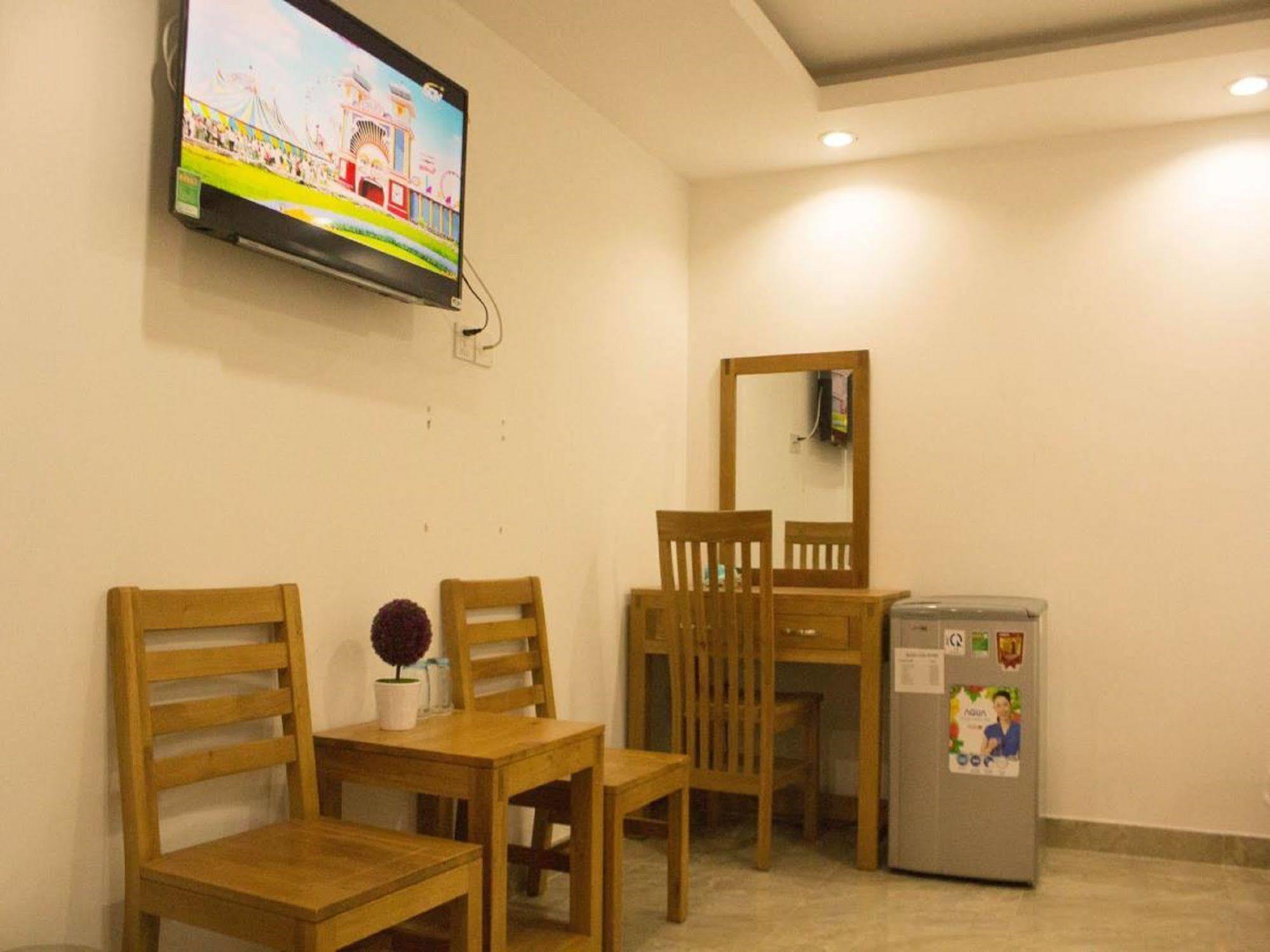 Reddoorz New Sun Khách sạn TP. Hồ Chí Minh